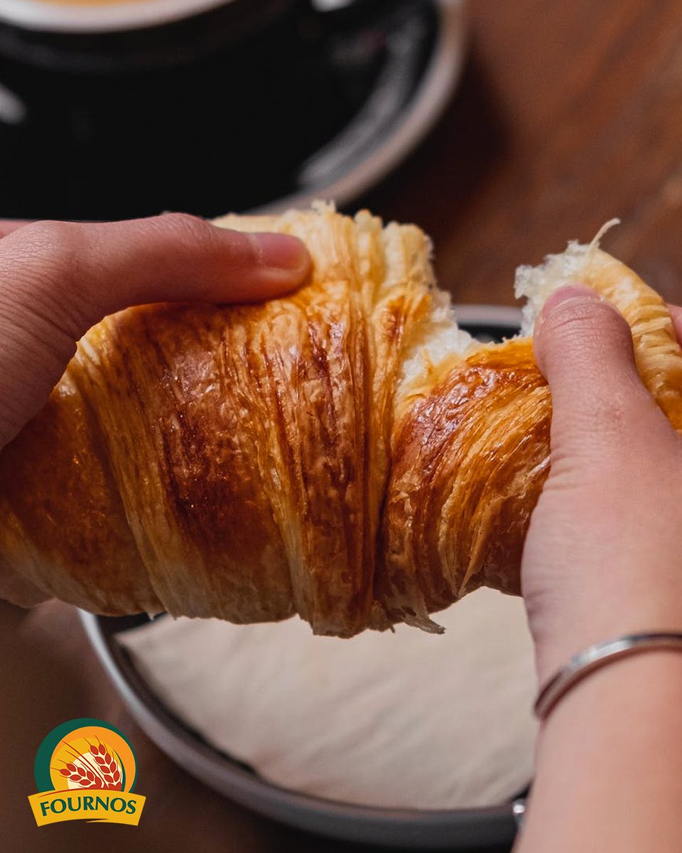 FournosBakery's tweet image. Croissant, coffee + free wifi 🥐
What more could you want?

#Fournos #JoziBestCoffeeShop #JohannesburgSpots #WorkSpots #FreeWifi #CoffeeAndCroissants #BreakfastSpots