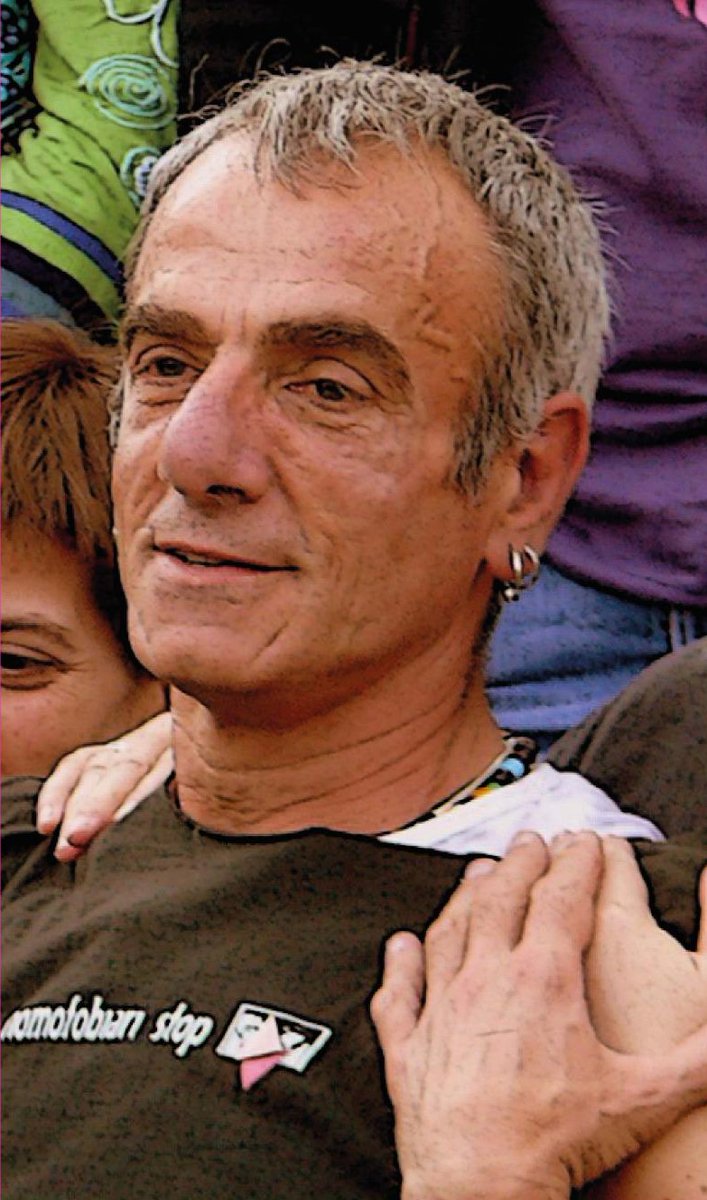 Mikel, adiorik ez! #LGTBI kolektiboaren eskubide eta askatasunen aldeko aktibista nekaezina, injustizia sozial guztien aldeko borrokalaria, joan da. Eskerrik asko bizitza osoko borrokagatik.  Bihotzean gordeko zaitugu <a href="/EHGAM/">Ehgam 🔻</a>