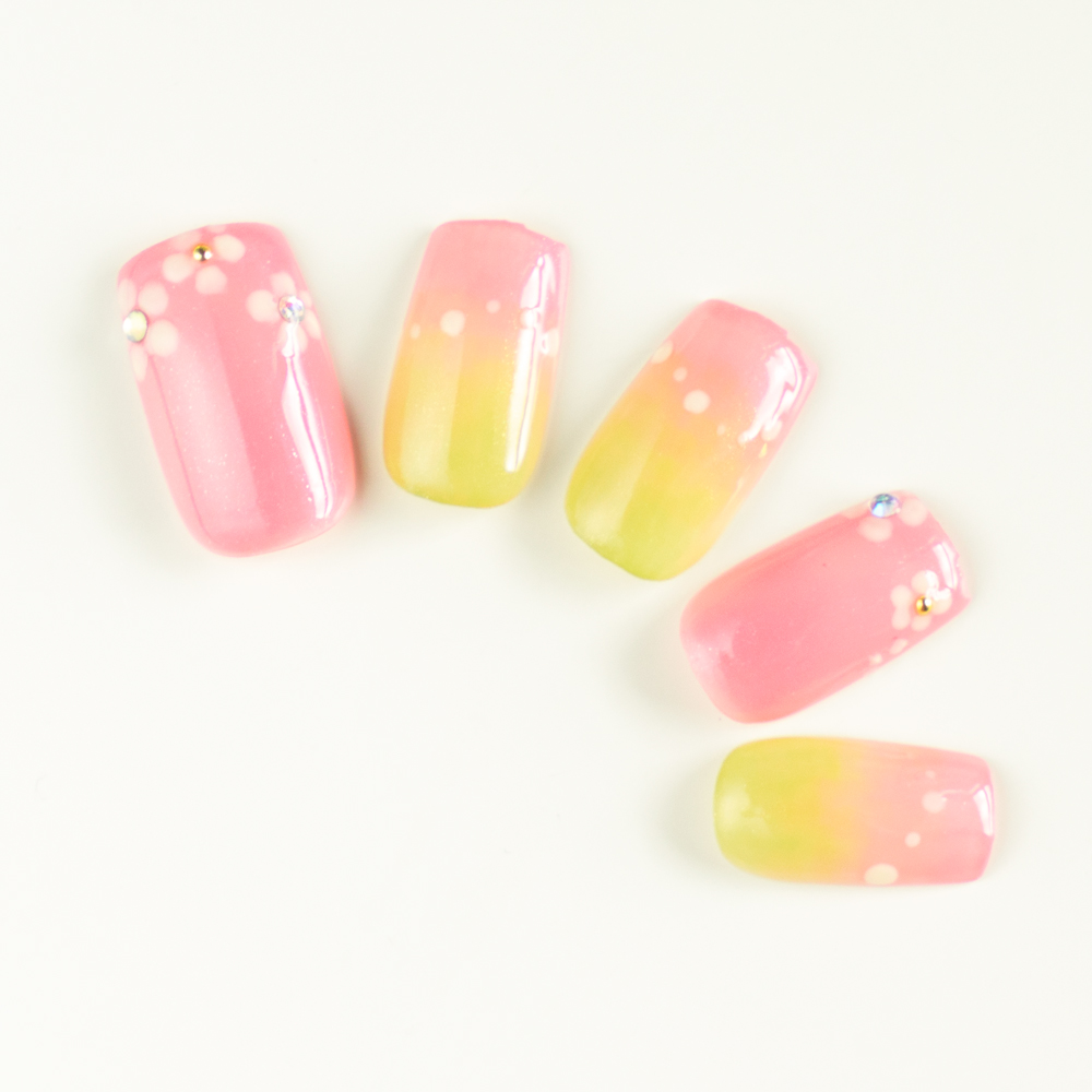 kyo_miori's tweet image. /／
フォロー＋RTでプレゼント💓
\＼

四季彩まといネイル
＜霞立つ/想い百日/木の芽萌ゆ＞の
春を感じる3色をお届けいたします🌸

🟩応募方法
①@kyo_miori をフォロー
②この投稿をRT
🟩締切
3月10日 正午

キャンペーン詳細はツリーから▽