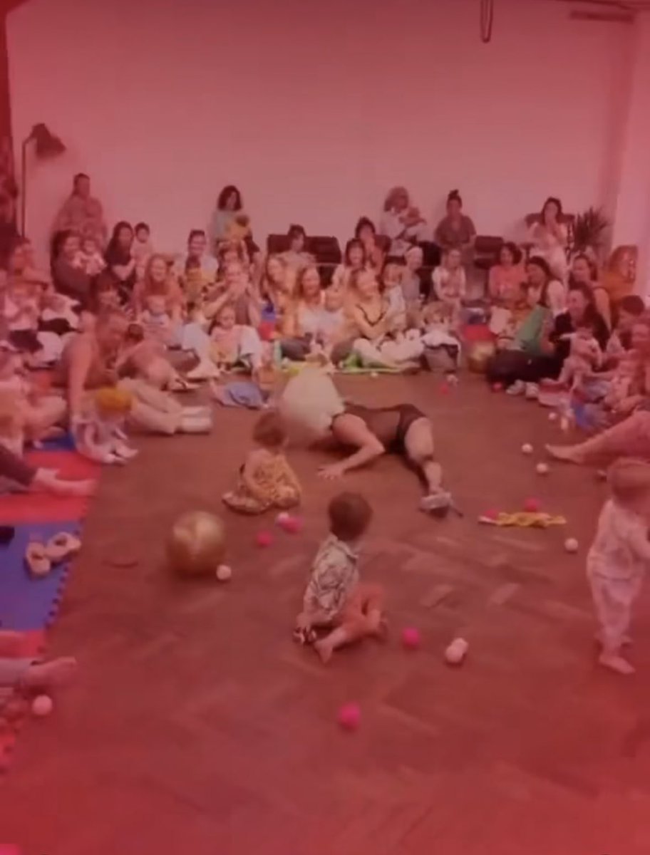 Tradermayne's tweet image. What the actual fuck is happening to the Western world. 

What a fucking cesspit we’ve created. 

These parents should have their children taken away from them. 

I’m about to convert to Islam and move to Dubai.