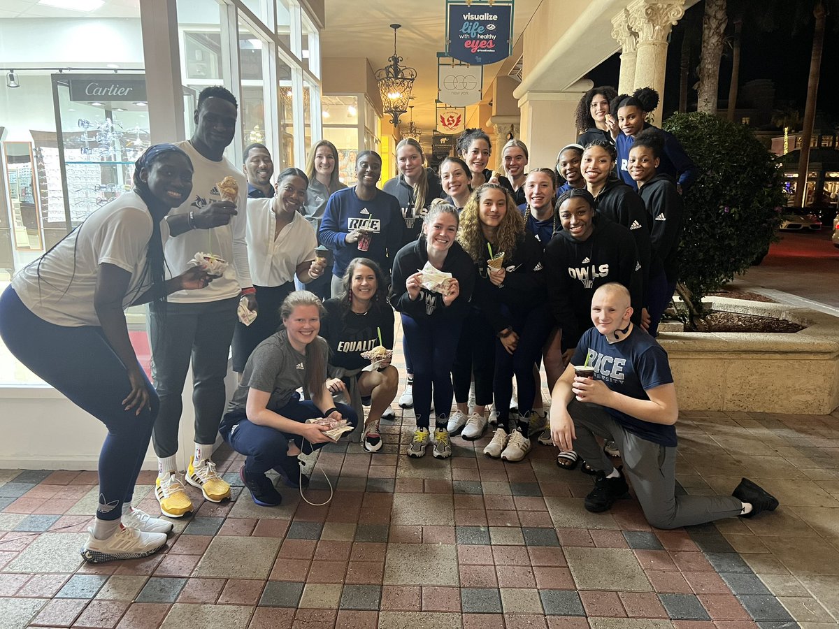 RiceWBB's tweet photo. Left Boca Raton with a sweet feeling! 🍦 

#GoOwls👐 x #AtOwlCost https://t.co/kpPQdMq8UM