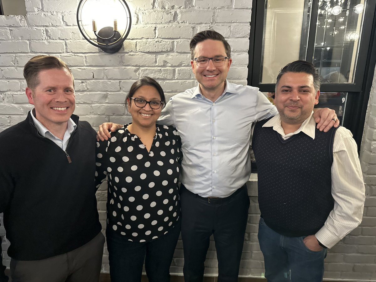 TylerCalver's tweet photo. Thank you @PierrePoilievre for taking the time to stop in &amp; visit with community members in Kitchener South - Hespeler. Your positive message of hope, &amp; how we can get more people working again was greatly appreciated by everyone in attendance. @kshcpc https://t.co/1ycMFX8vk2