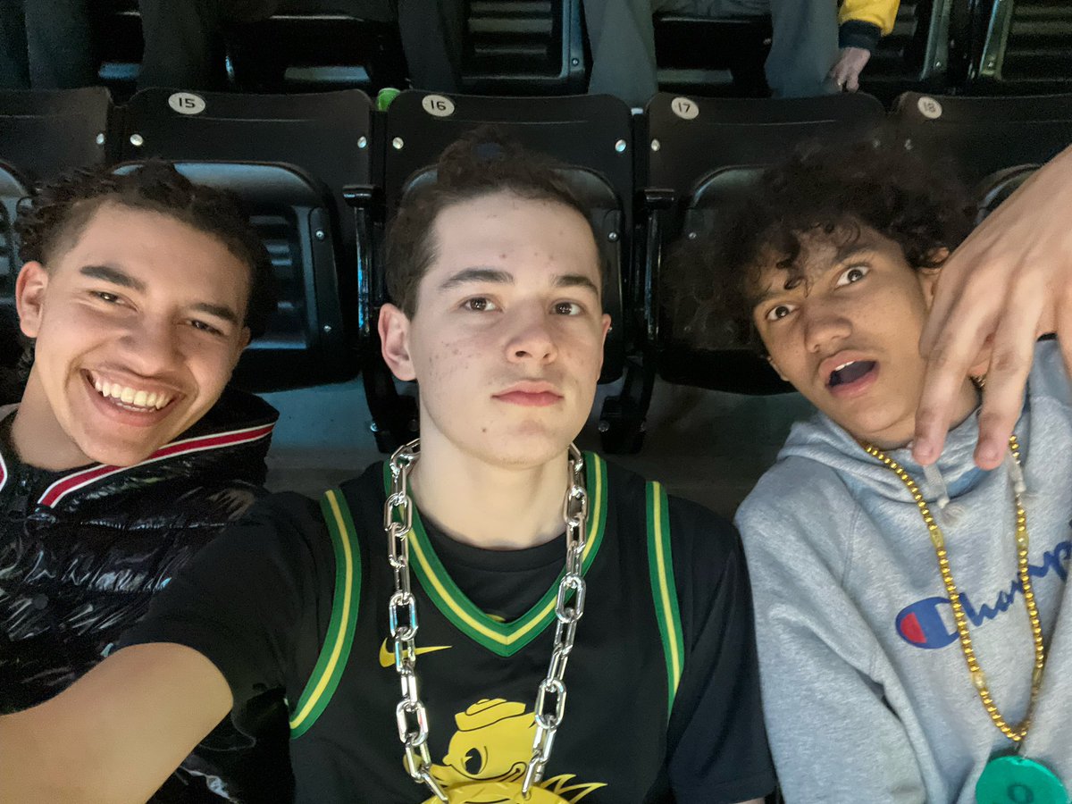 BlogCole's tweet image. #alwaysus, #goducks