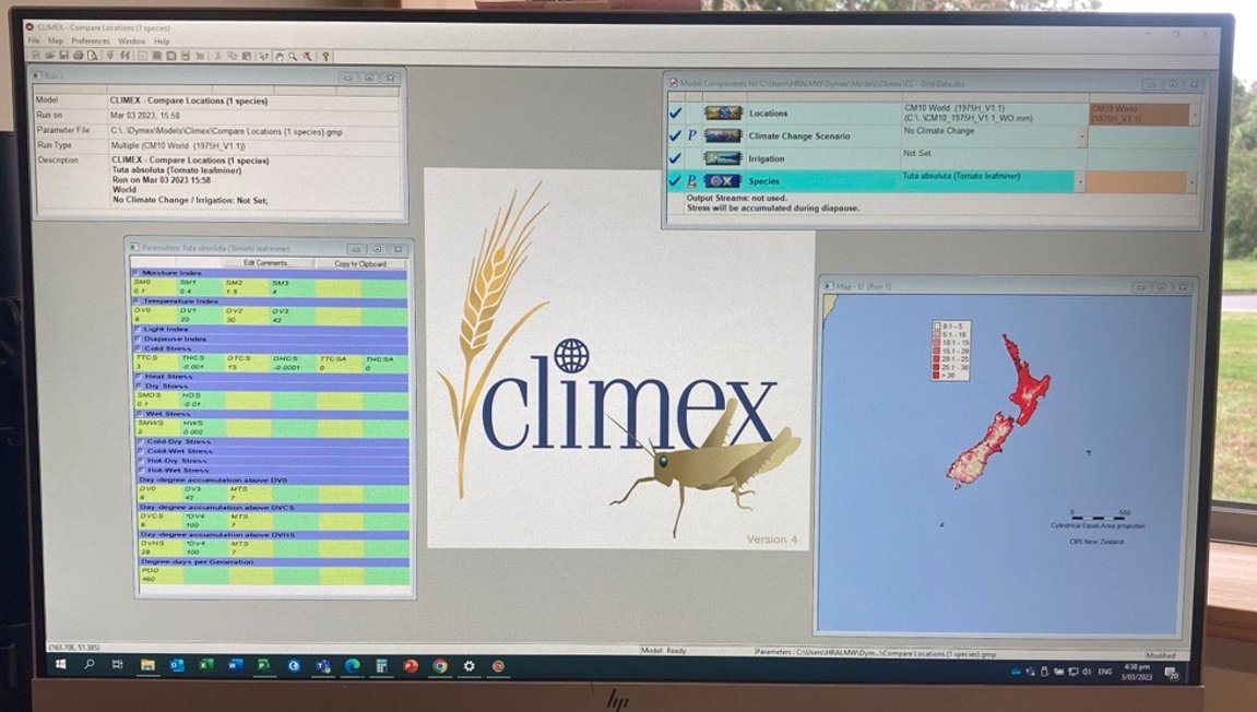 Bugologists's tweet photo. Always upskilling our teams' capabilities👌@Bugologists Lisa learning from other @plantandfood scientists the ins and outs of using Climex. The predictions of climate change on species distribution the program provides will be used in our @B3Director Diapause and Pathways project https://t.co/FPRPxLLLqH