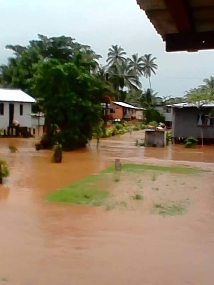 Human Mobility in Context of Climate Change: Field visit to Vuniniudrovu, a village with extremely high flood vulnerability. 🇩🇪Ambassador Menzenbach and I felt deeply honoured by welcome ceremony🙏🏼 Thanks to Jovesa Vocea, Assistant Minister of <a href="/MRMDFiji/">Ministry of Rural and Maritime Development and DM</a> for accompanying us🙏🏼