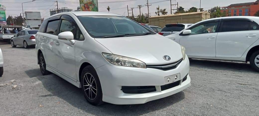 SashcomM's tweet photo. 2015 Toyota Wish New Shape | 1800cc Petrol Automatic| 7 Seater | Reverse Camera| Alloy Rims 
Price 1.85M ✅  Bank Finance Arranged Trade In Accepted 

Website Link ; https://t.co/wtVNe0ki0g

Office Number Call/ What's app  0782 392081 #KenyaVsNigeria https://t.co/jRlFbCdUBf