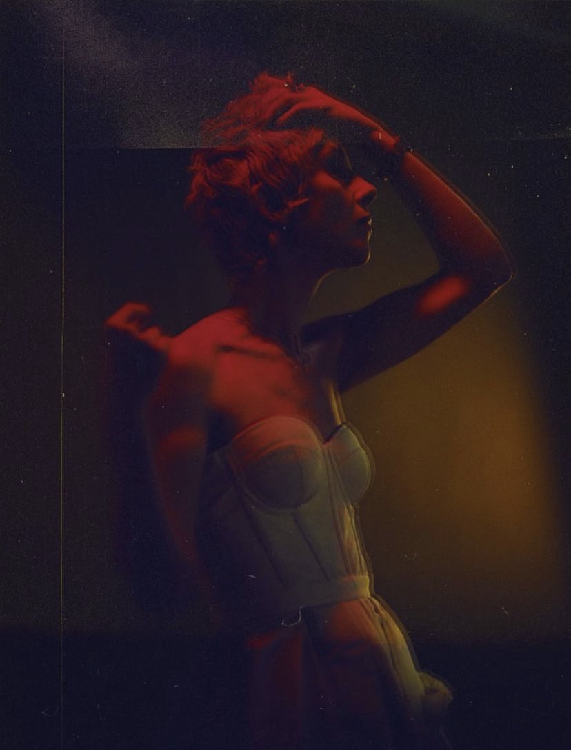 transvariant's tweet image. Short hair, don't care. ✂️