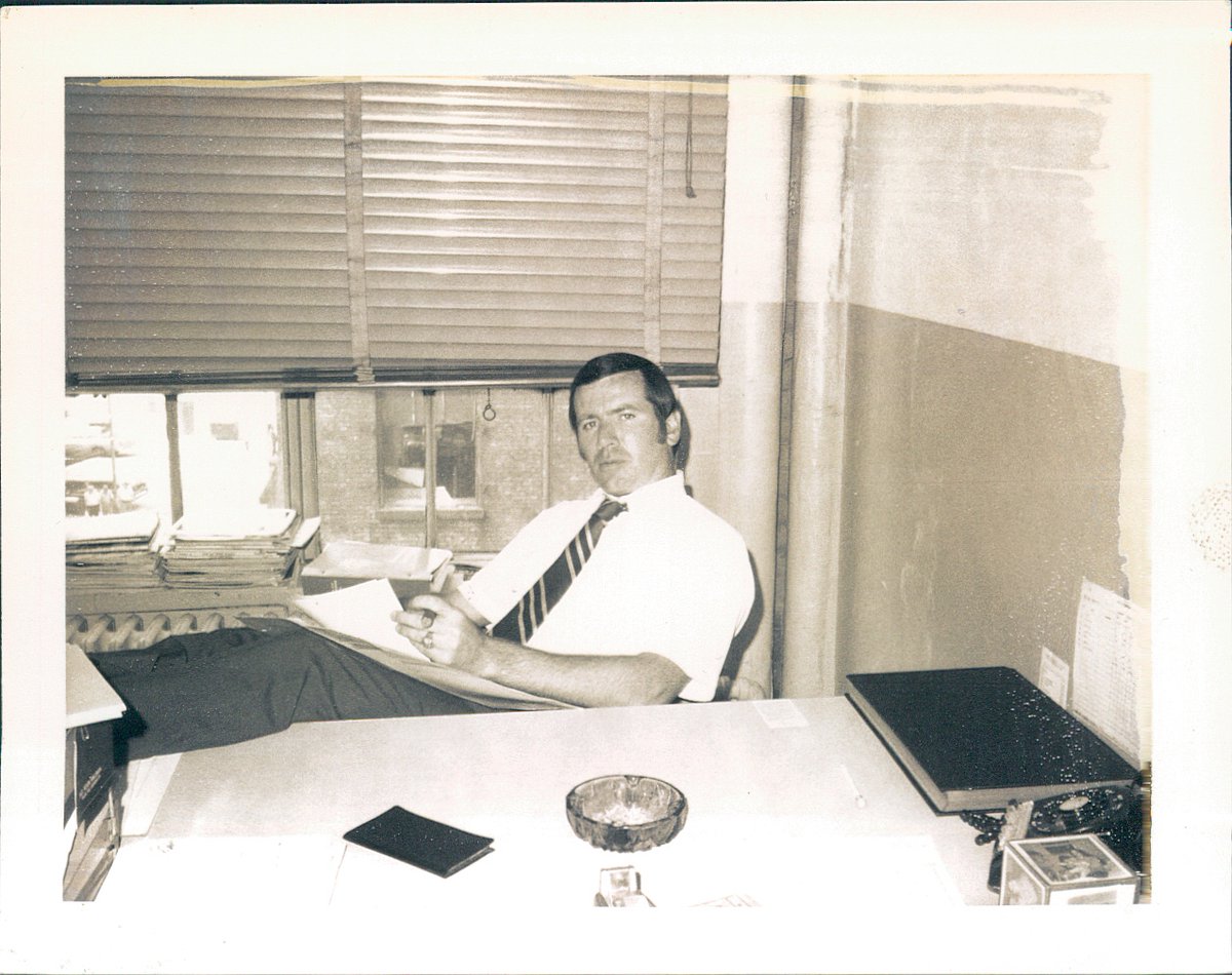 OverTheWallBook's tweet photo. "Over the next months, only one kid stepped forward from the shadows to reveal that Caban had been murdered by a rising mob boss, and that I was about to enter the loneliest and most dangerous period of my entire law enforcement career."

From "Over the Wall" by Kevin Hallinan https://t.co/RIiLRSW2XU