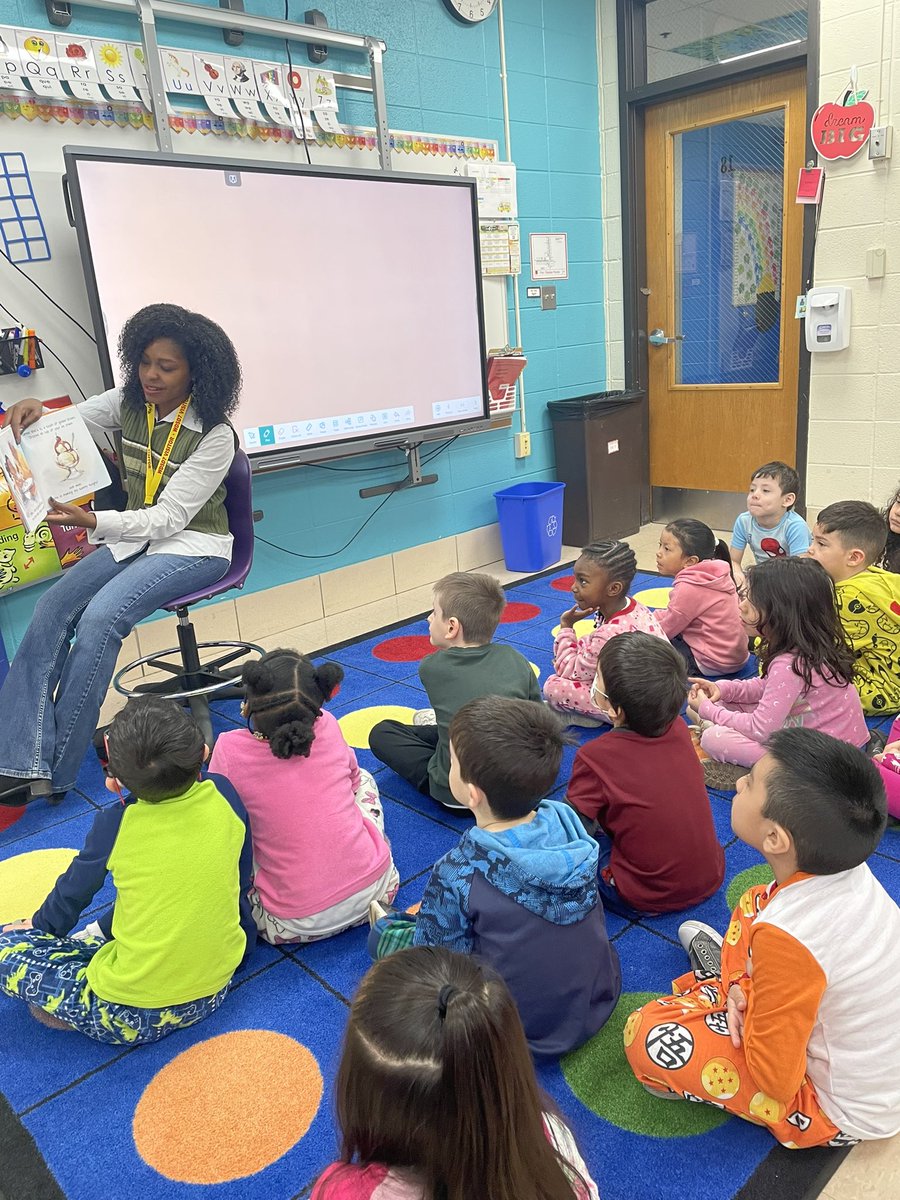 Ms. Matos tweet media