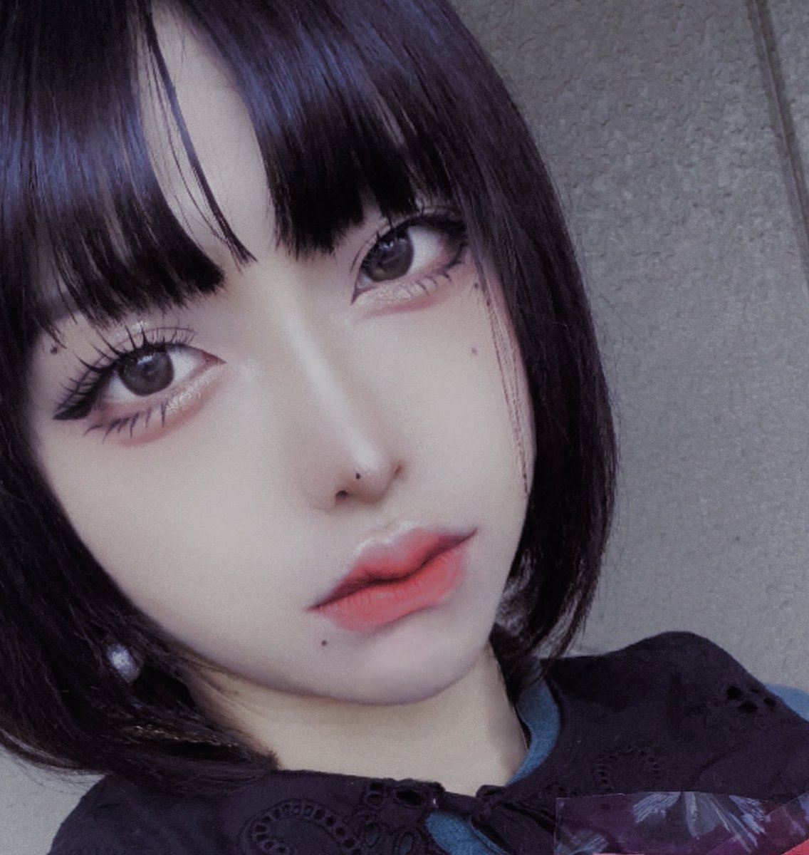 aku_o6o666y's tweet photo. 現在👈             👉1年前 https://t.co/5s3fC8I8B0