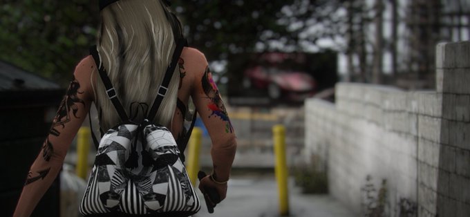 Roxxy Ray-Despereaux my GTA RP character lol https://t.co/gpsUuzwpRc<a href="/tag/cod"class="tags"><span>#cod</span></a><a href="/tag/warzone"class="tags"><span>#warzone</span></a>