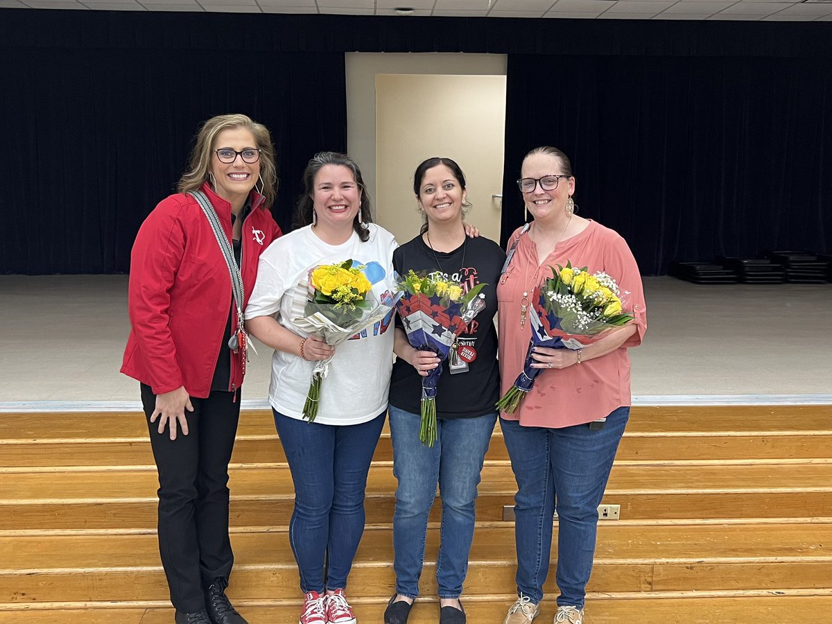 Congratulations 🎉 🎉🎉🎉🎉to our A+ 🙌Teachers ✨ Andrea Ortiz ✨& ✨Mays Tannous✨, and our A+ 🙌Paraprofessional ✨ Holly Castaneda✨ @TISDDPES 🎉🎉🎉🎉🙌🙌🙌🙌🎉🎉🎉🎉 ❤️❤️❤️❤️💐💐💐💐💐❤️❤️❤️❤️