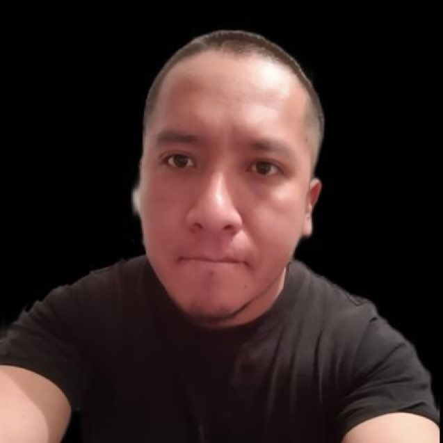 Este morenaco es <a href="/VicaPonch/">ponch vica</a> el qu amenazó dé muerte a una ministra de la <a href="/SCJN/">Suprema Corte</a> por indicaciones del <a href="/lopezobrador_/">Andrés Manuel</a> en su mañanera