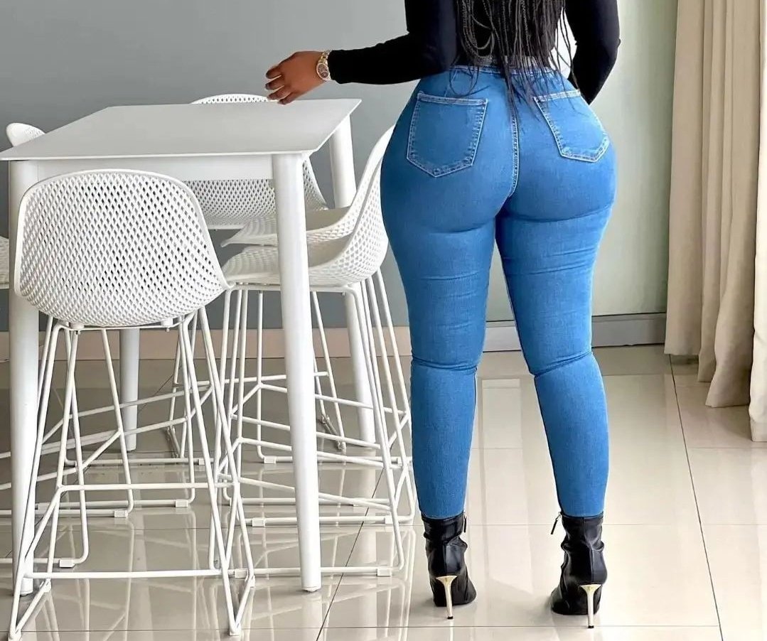 Ni tribe gani hukuwa na figure exactly kama hii?😁