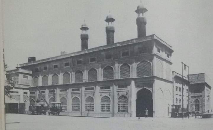 t_heritageforum's tweet photo. Hussain Sagar Thermal Power Station was a historic thermal power plant that was located in Hyderabad, Telangana on the banks of Hussain Sagar. It was India's first thermal power station, opened in 1920 by the erstwhile seventh Nizam of Hyderabad.

@AbdulSattarMohammed https://t.co/zqePWPzXUJ
