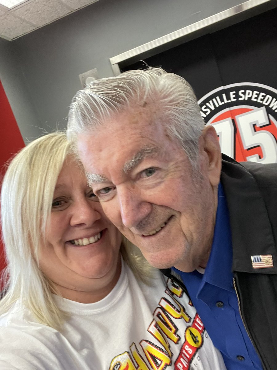 tjfeese's tweet image. Up close and personal with two of the “Greats”! #OnlyAtMVS #Fall22