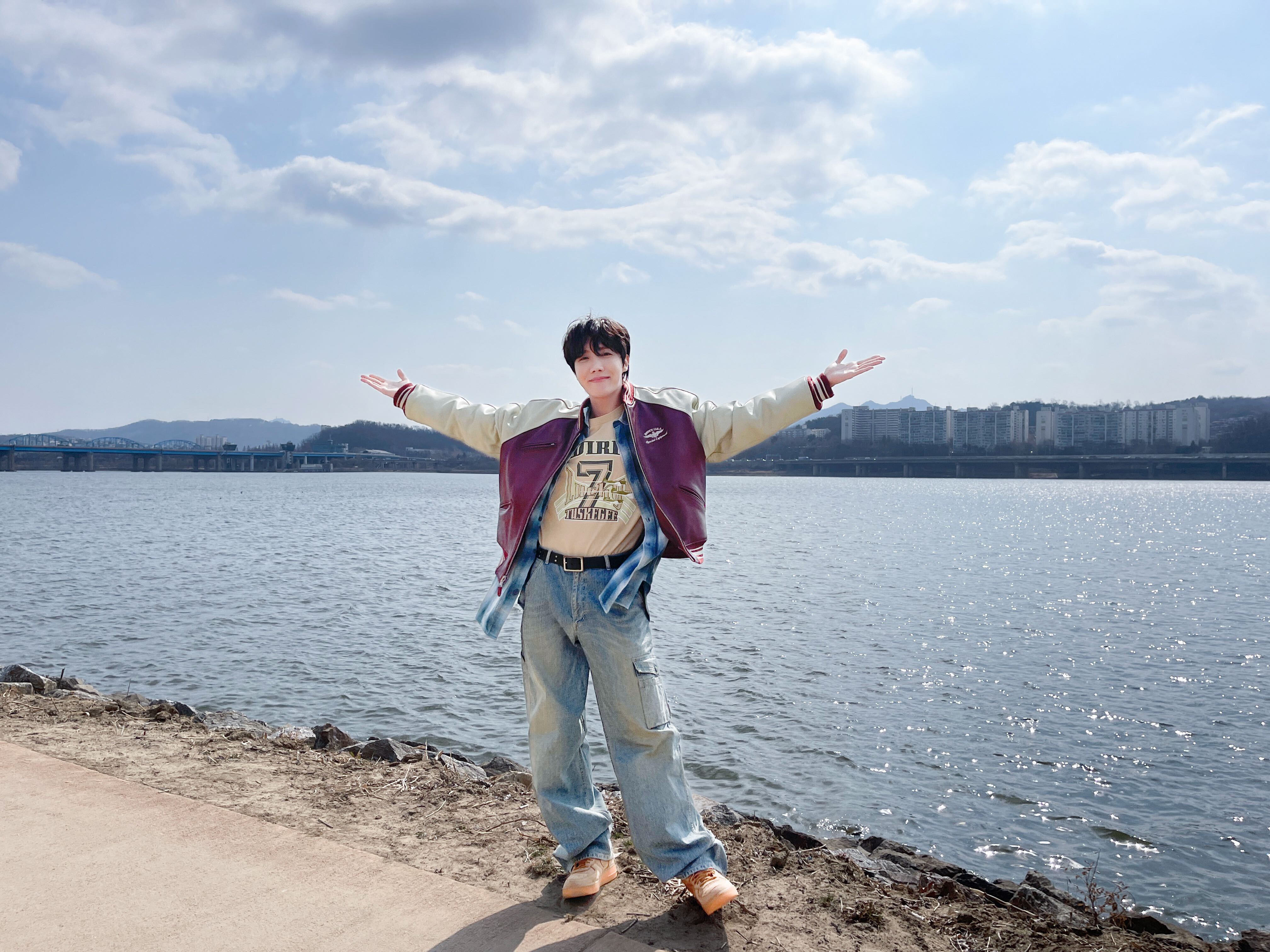 BTS バスローブ バスジャケット 早い者勝ち BTS バスローブ バスジャケット 早い者勝ち BTS バスローブ バス