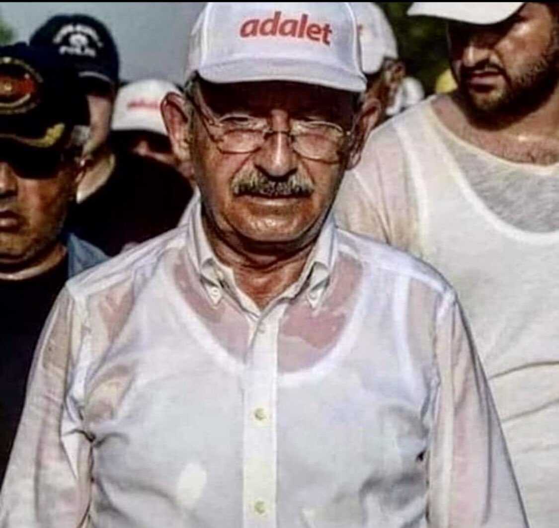 orjnalli's tweet photo. Biz bu Ülke’de geleceğimiz için senden tek şey istiyoruz;
A D A L E T ‼️
#sildi ✏️
#kemalkilicdaroglu ✌️
#Cuma 🍀
#bikahve ☕️☕️
#Günaydın 🌞☀️ https://t.co/bk5yOfIY5i