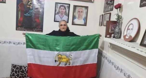 naderifar's tweet photo. «زن سال» 
از دیدگاه ایرانیان 

#گوهر_عشقى 
#فاطمه_سپهری 
#سهیلا_حجاب 

#انقلاب_ملی_ایران💠 https://t.co/qwfMQ5KpBU