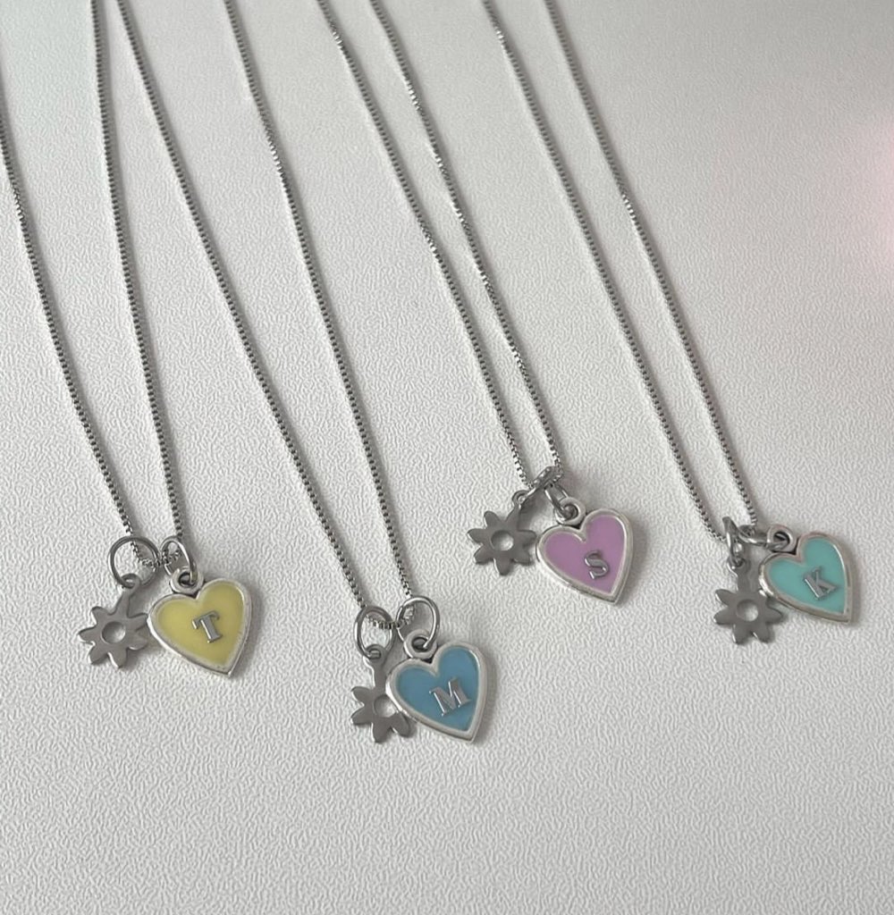 luvfulIsun's tweet photo. [thai] everycollectionss ph go

jewelries/accessories, necklaces, bracelets, earrings

doo: march 10

link: https://t.co/ZFsOT3iKqn…
price list: (see below)
order here: https://t.co/eWqjRzRlUX…
#trblgo

🏷️ th go pasabuy pabili wts lfb https://t.co/Fe3dc7IkTp