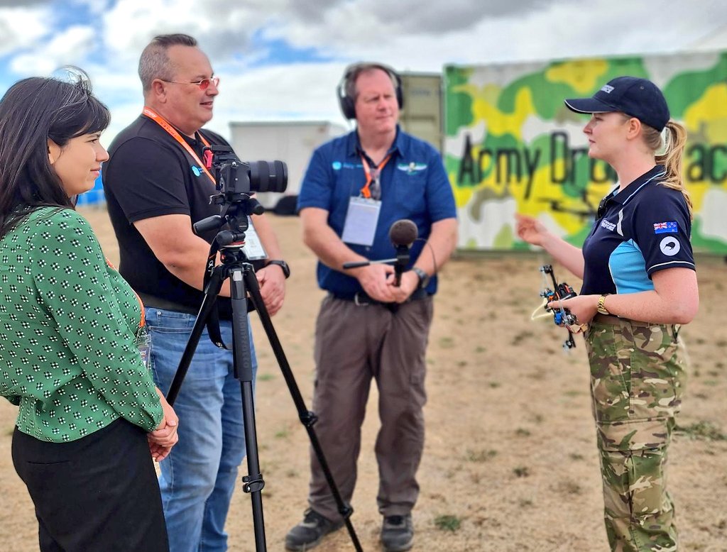 MIDRT_Aust's tweet image. Day 3 of @AvalonAIA #DroneRacing #DroneZone circus tent we had lots of  visitors, media engagements and an international collaboration to repair drones.
#SendIt!
#STEM
@DefenceAust @AustralianArmy @Australian_Navy @AusAirForce