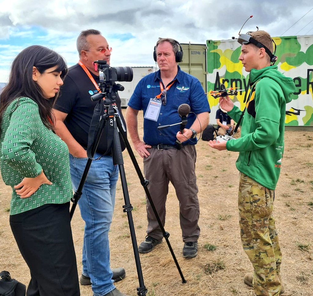MIDRT_Aust's tweet image. Day 3 of @AvalonAIA #DroneRacing #DroneZone circus tent we had lots of  visitors, media engagements and an international collaboration to repair drones.
#SendIt!
#STEM
@DefenceAust @AustralianArmy @Australian_Navy @AusAirForce