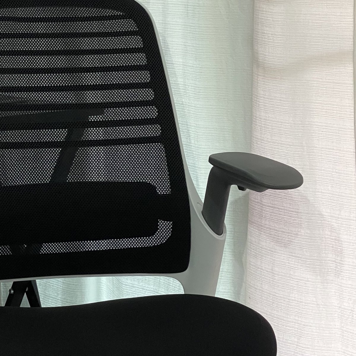 pnbuttercup's tweet image. 💺💙✨🪄
ทุกค้นนน มีเก้าอี้สำหรับชาวปวดหลังมารีวิวลงทุนไปเลยคับบ เพื่อสุขภาพหลังที่ดีขึ้น แบบโว้วววว เก้าอี้ดีๆมันเป็นงี้นี่เอง ฮื่อ น้องเขาปรับได้หลายระดับเลย แถมที่วางแขนก็ปรับได้เยอะด้วยๆ 
#Modernform #ใช้ดีบอกต่อ 

💻 ตอนนี้ช้อปปี้มีลดอยู่ด้วยนะ
ใช้ code นี้ได้เลย 33SURPRISE