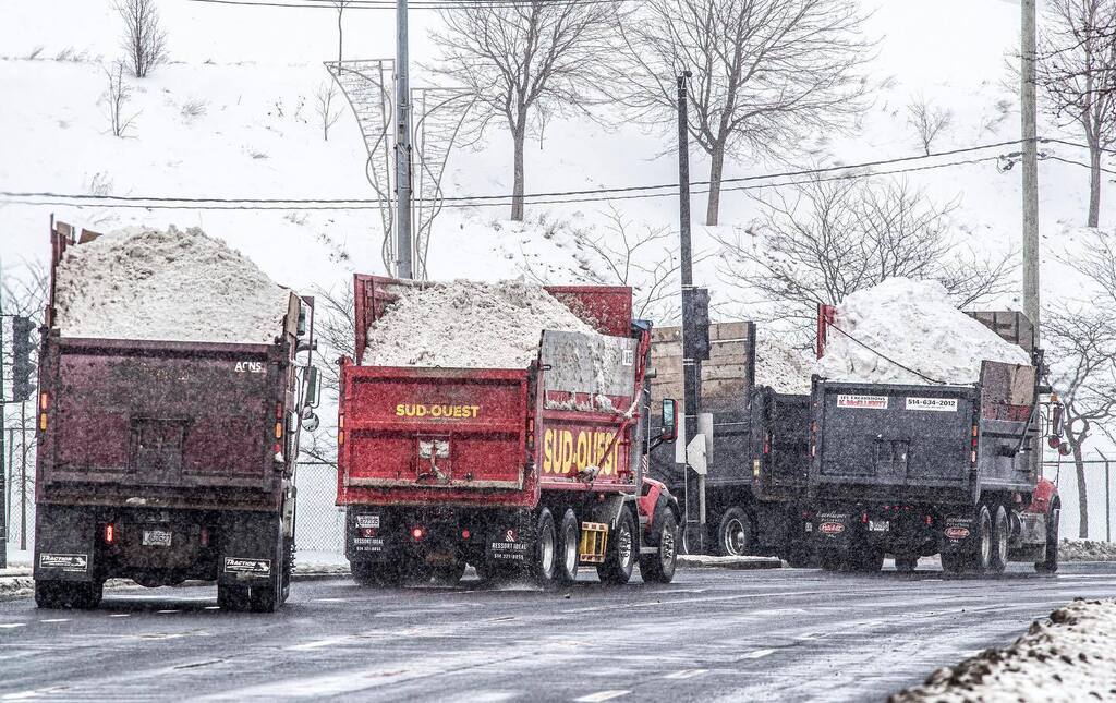 Where DOES all the snow go? #montreal #snow #winter#trucks instagr.am/p/CpUHxv_M4N1/