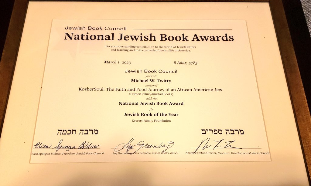 KosherSoul's tweet photo. Like....😢😢😢 wow https://t.co/uyXebQ88fL