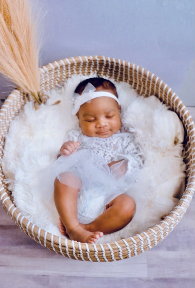 MoneyMitchJuuG's tweet photo. My First Love🖤🎀🍼👨🏾🍼#Ivee https://t.co/oNzZJ3pfi0