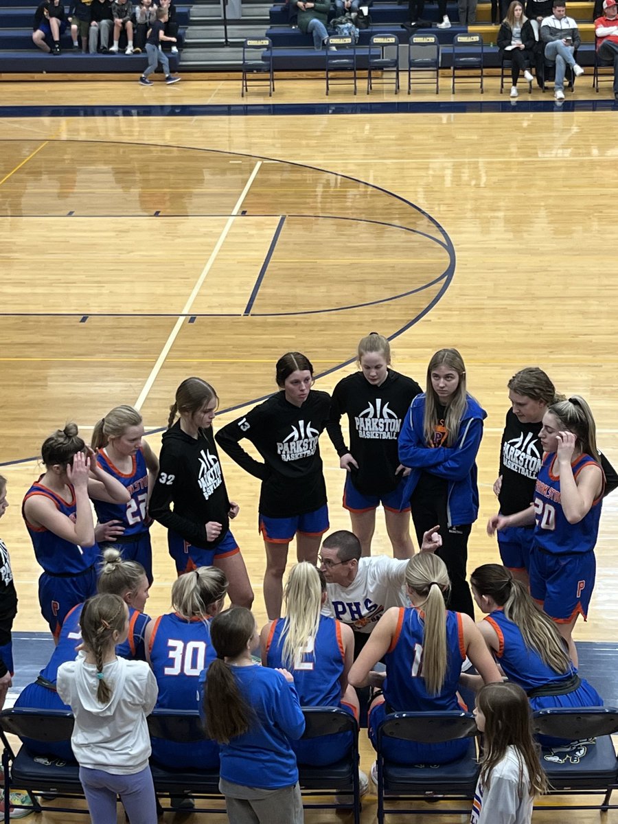 PtownTrojans's tweet photo. Not the end result we wanted, but this TEAM has so much to be proud of!!! Thank you Seniors for your leadership and dedication to the basketball program!! CONGRATULATIONS on a great season!!! https://t.co/wUquSKdYa7