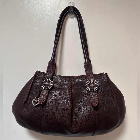 So good I had to share! Check out all the items I'm loving on <a href="/Poshmarkapp/">Poshmark</a> #poshmark #fashion #style #shopmycloset #lululemonathletica #butterick #brighton: posh.mk/PDitFLyIAxb