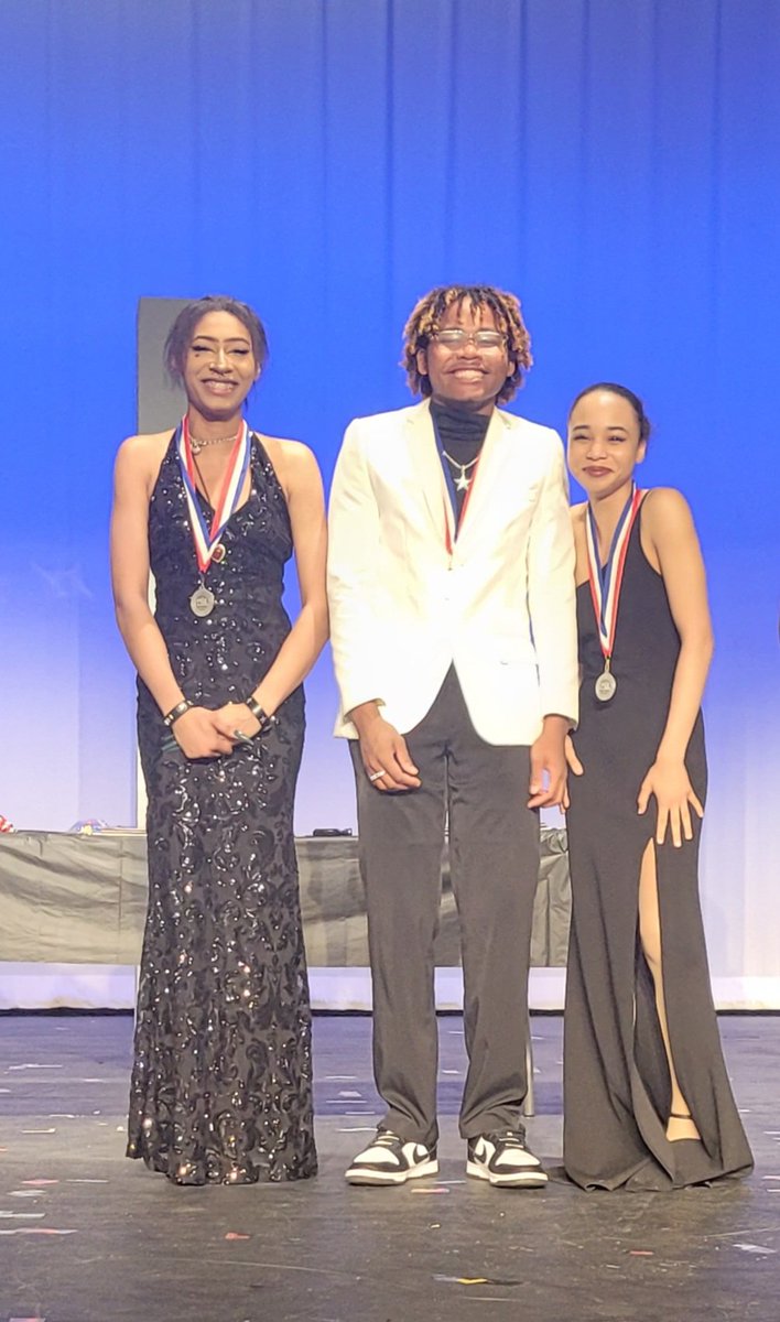 Nimitz Cougar Rep tweet media