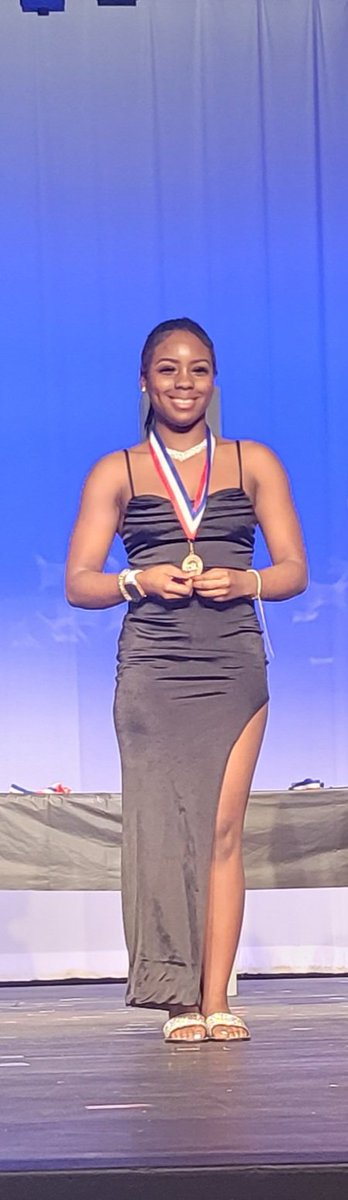 Nimitz Cougar Rep tweet media