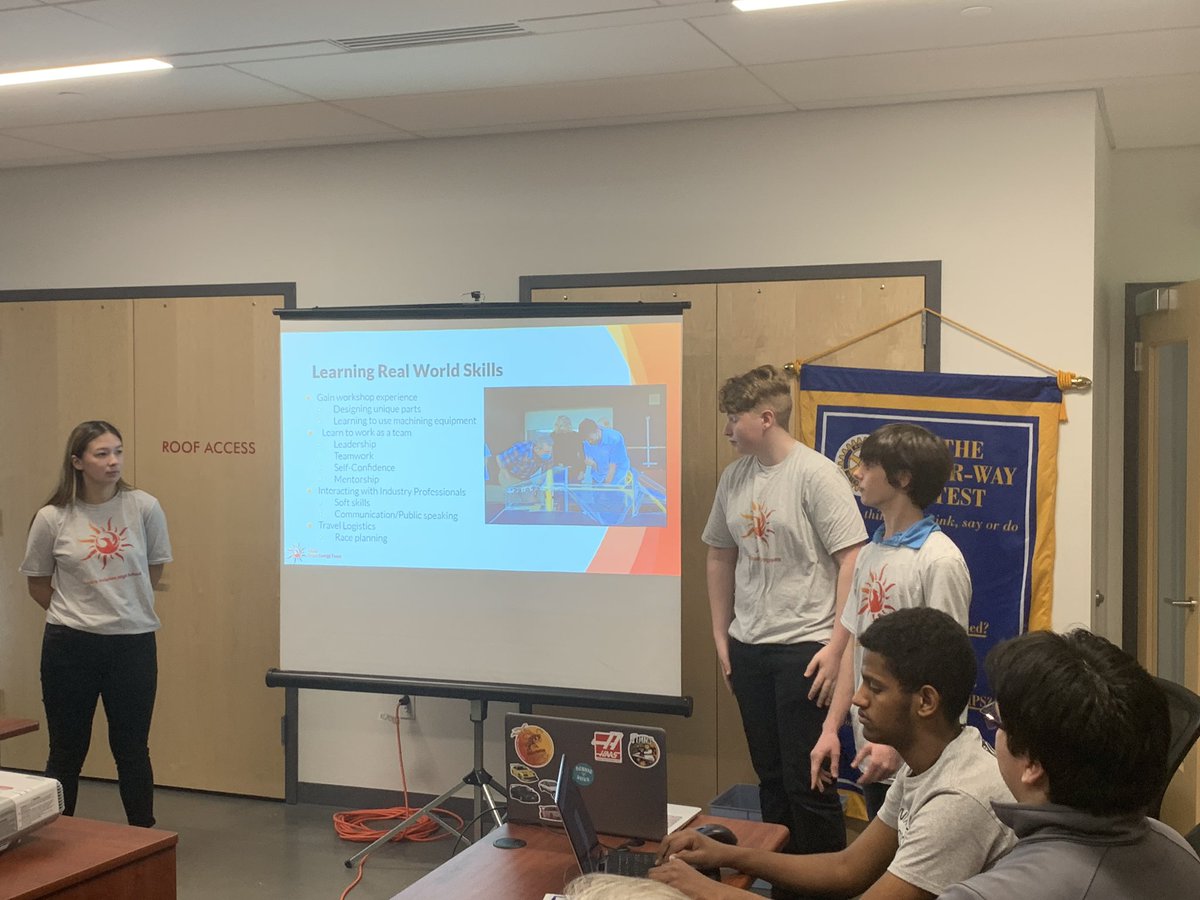 Awesome job @RAHSGreenEnergy and #phoenixforce sharing your stories with #seatactukwilarotary <a href="/HighlineSchools/">Highline Schools</a>