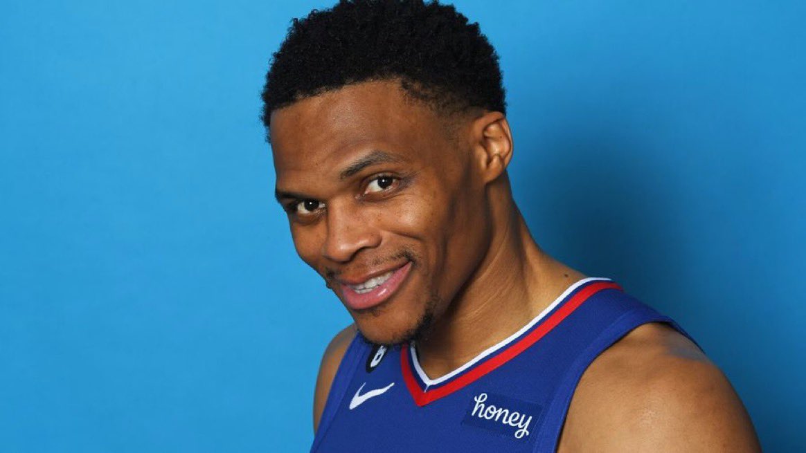 CheckDownChris's tweet image. Russell Westbrook tonight:

8 points 
0 rebounds 
6 assists
3/12 FG
0/5 3PT
4 Turnovers
No defense played 
-10

#WhyNot #LetRussBeRuss #JustHaveFun
