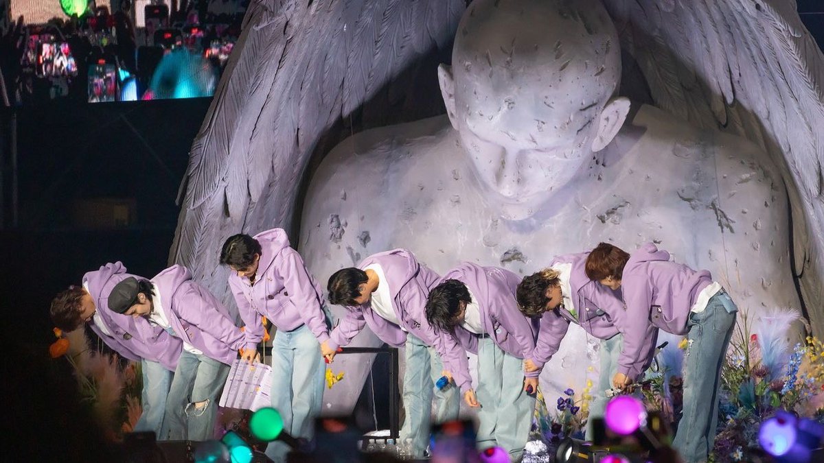 htsurxs's tweet photo. As always, for us 💜 https://t.co/s3y0D8ucwb