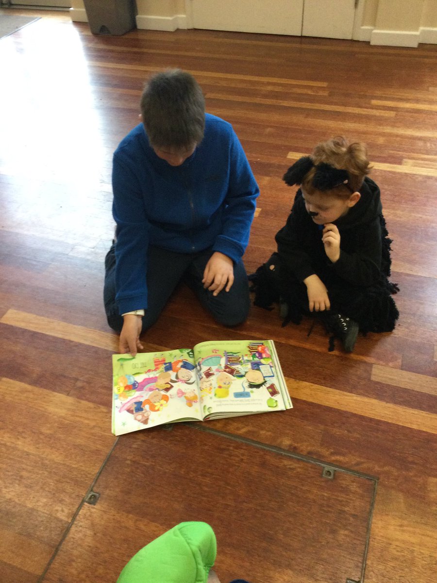 TheRichmondPri's tweet photo. Buddy day with #EYFS and #Year5 was a great success. This shared learning experience, showed that sharing a book and reading for pleasure together, positively impacts pupils learning journeys. #Reading #ReadingMakesYouClever https://t.co/8Nm8ZHXDnB