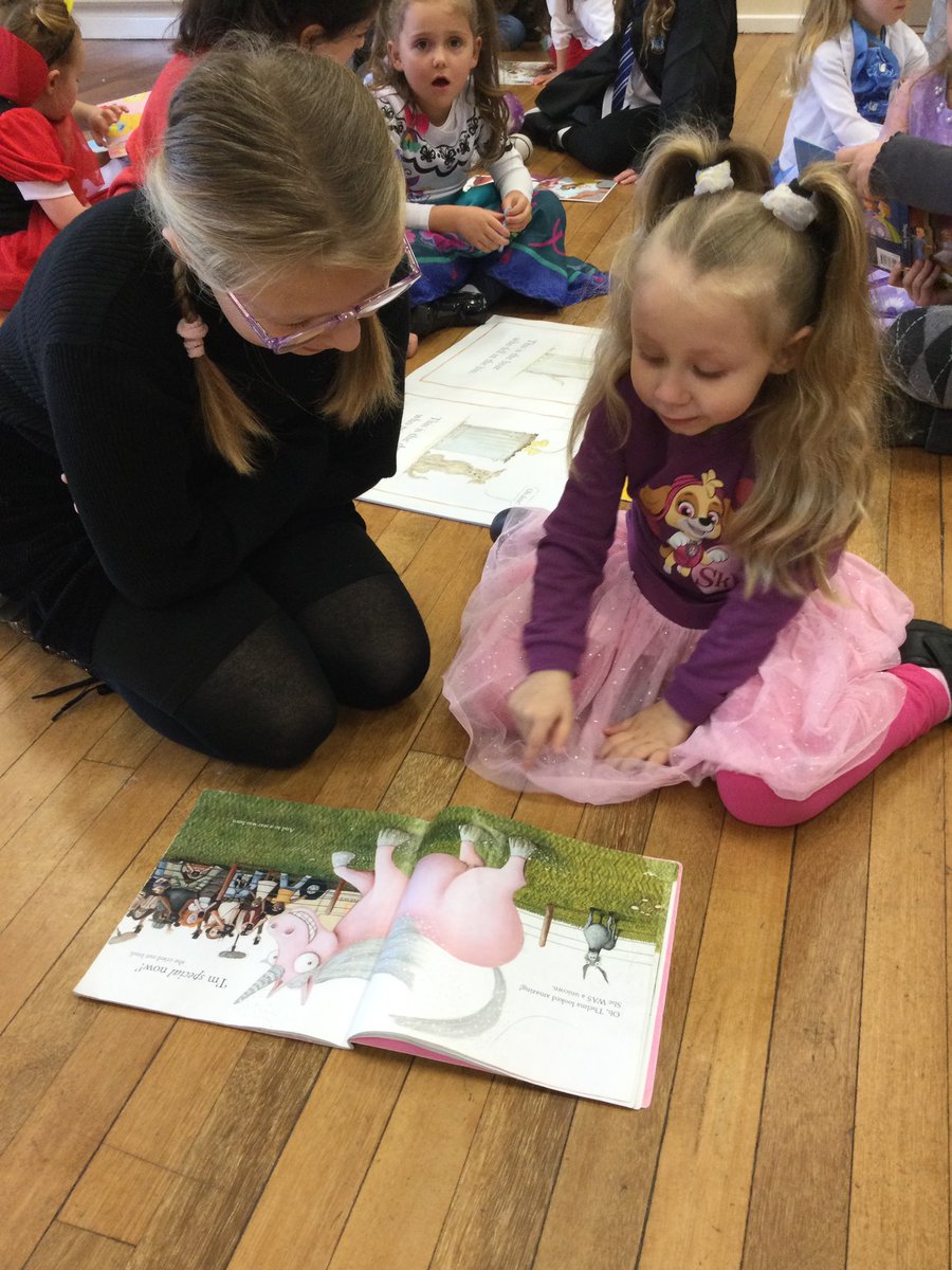 TheRichmondPri's tweet photo. Buddy day with #EYFS and #Year5 was a great success. This shared learning experience, showed that sharing a book and reading for pleasure together, positively impacts pupils learning journeys. #Reading #ReadingMakesYouClever https://t.co/8Nm8ZHXDnB