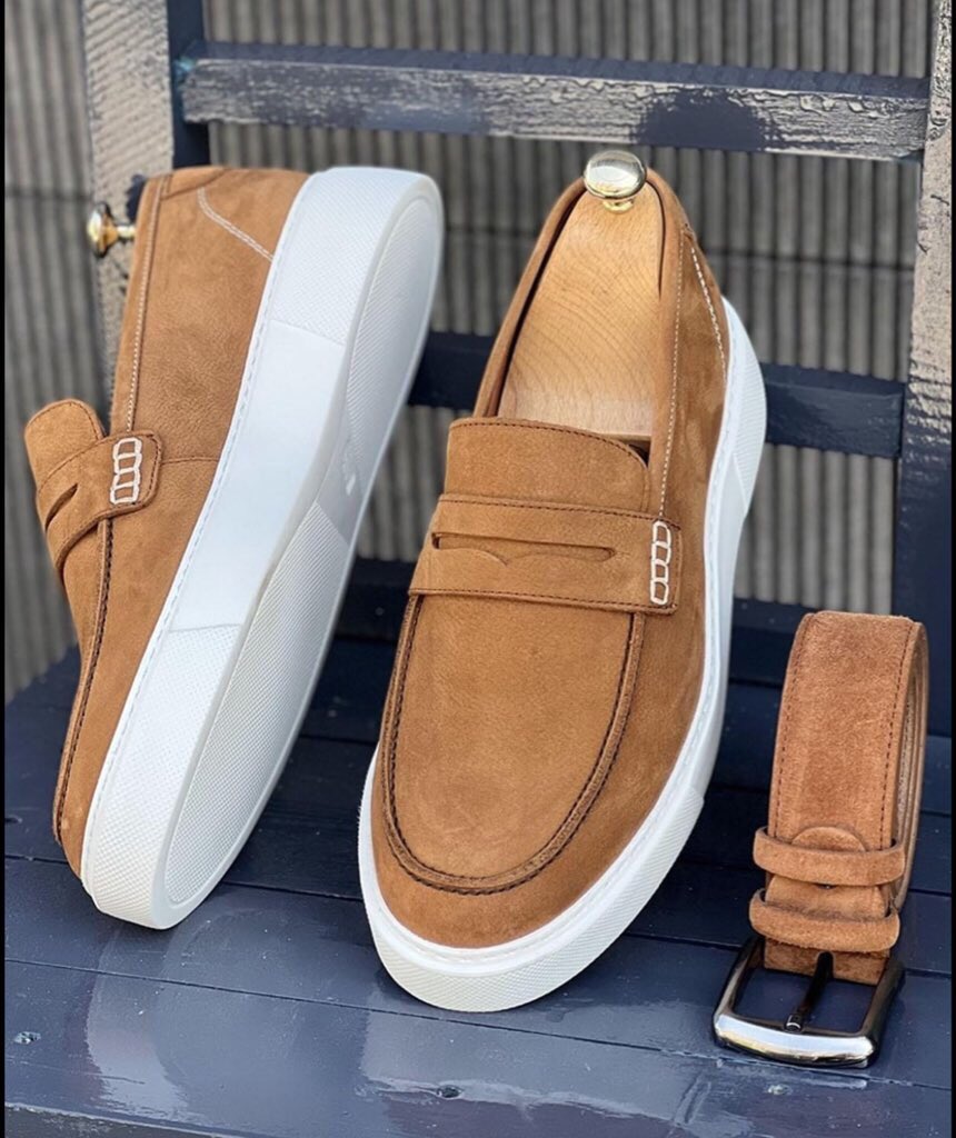 SboutiqueV's tweet photo. Shoes from R1200 dm for order 🔥🔥🔥

JJ Tabane Skhumba Terry Pheto Death Note Tems Kamo Mphela Cape Flats ANC and EFF https://t.co/n9DrFaaAWF