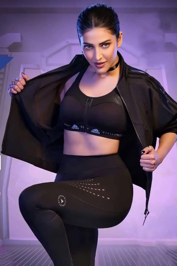 FqRiXCuaEAYl3Lk?format=jpg&name=900x900