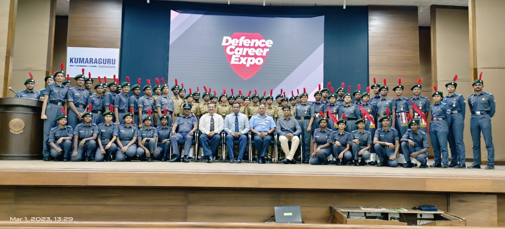 IN_HQSNC's tweet image. Recruitment Publicity &amp;amp; Motivation stall was set up by INS Agrani during #DefenceCareer Expo23 at Kumaraguru Institution #Coimbatore.Exhibits of surface/subsurface/aviation assets of #IndianNavy displayed. &amp;gt;200 youth &amp;amp;500 #NCC cadets visited.Briefed on various naval entry schemes