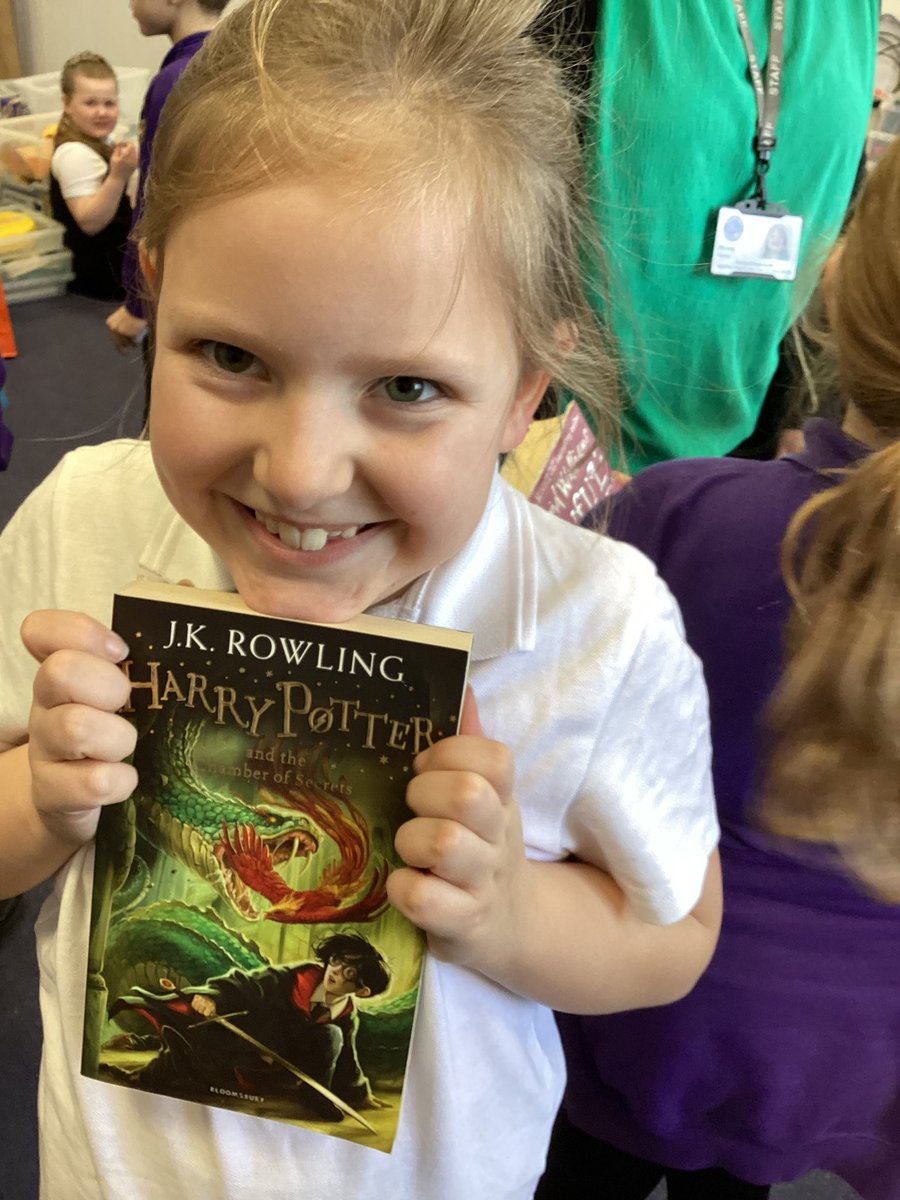 HeadcornPrimary's tweet photo. We were overwhelmed by the generosity of our donations for our Headcorn Book Swap Shop. It meant that every child had the opportunity to choose and take home a book today which they loved doing 😊#bigbookswap #WorldBookDay https://t.co/LFTwdUs3GR