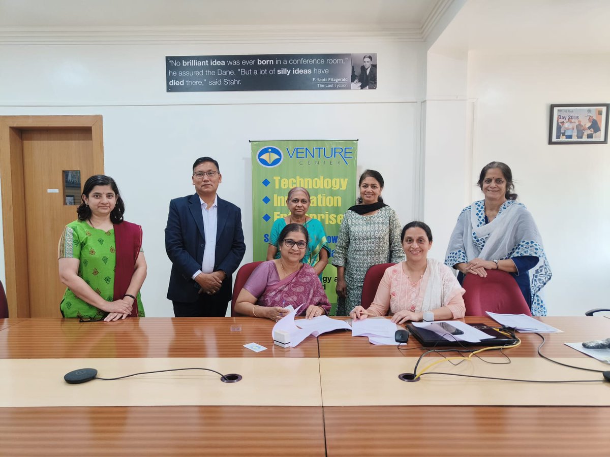 Delighted to welcome Rajiv Gandhi Institute of Information Technology & Biotechnology, Bharati Vidyapeeth - Deemed to be University as a strategic partner for @TechEx_In. We will source #technologies  and facilitate #techtransfer operations. MoU signed!! #nationalbiopharmamission