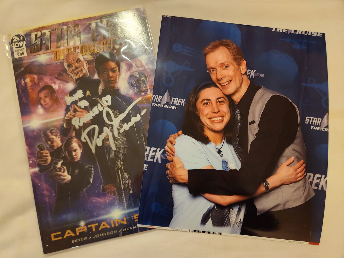 What a fantastic week aboard #StarTrekTheCruise & what made it esp memorable & special for me was @actordougjones -- his caring & love shown to all his fans! Thank you, Doug, for sharing *The Gift* of your incredible talents & kindness, & of course all the huggles.
🙂🙏🏻💝🖖🏻🚢🫂