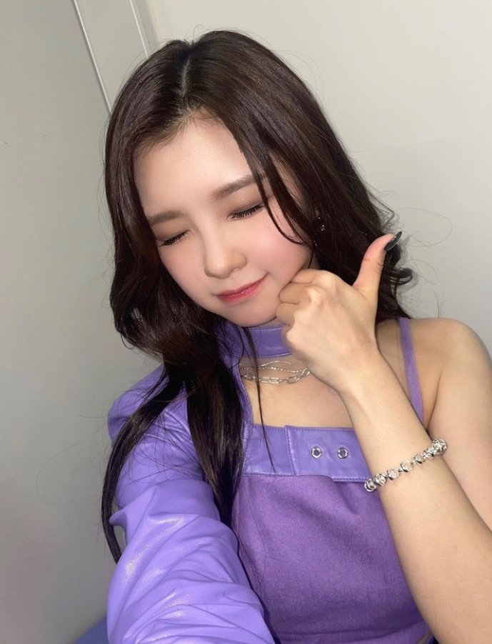 kinana815's tweet photo. 🌸 #EternalSpringDayeon 🐿️
ダヨンちゃんお誕生日おめでと~!🎂 お茶めで元気でパワフルなオフのダヨンちゃんも、ステージでキラキラ輝いてるとこも大好きです\💗/ 素敵な一年になりますように✨
#HappyDAYEONday #EternalSpringDayeon
#봄의_요정처럼_감탄했던_다연이의_스물하나 https://t.co/oF9hpXAdos