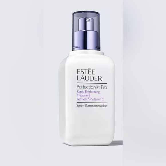 Jenniferperciv2's tweet photo. So good I had to share! Check out all the items I'm loving on @Poshmarkapp from @KarenOconner36 #poshmark #fashion #style #shopmycloset #esteelauder #tibi: https://t.co/KJFhliMQLG https://t.co/GaB7u85wEp