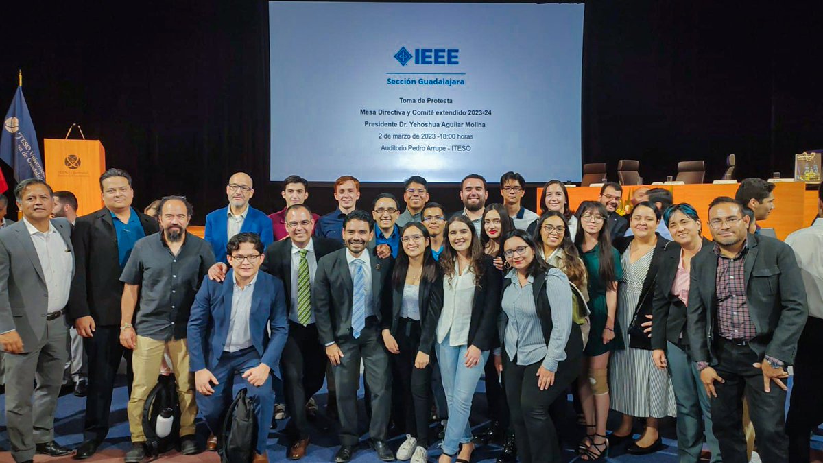 BioTeachings's tweet photo. ¡Muchas felicidades a la nueva mesa directiva de la #IEEE sección Guadalajara! 🙌🏼🥳

En especial al Mtro. Hugo Venegas, representante estudiantil de la sección. 

Todos los éxitos del mundo 🤩

#EMBS #IEEEGDL #IngenieraBiomédica 🦾😎 https://t.co/u31Xms597o