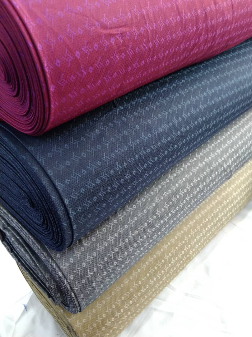 BrumeFabrics's tweet image. High quality fabric 🔥 

Shop as low as 15,000 for 4yards
 
Kindly send a Dm or WhatsApp 07084471557 to Order.

Delivery 🚚 
Please patronize and follow my page 🙏
#italianfabric #fabrics #highqualityfabric #qualityfabric #stockfabrics
