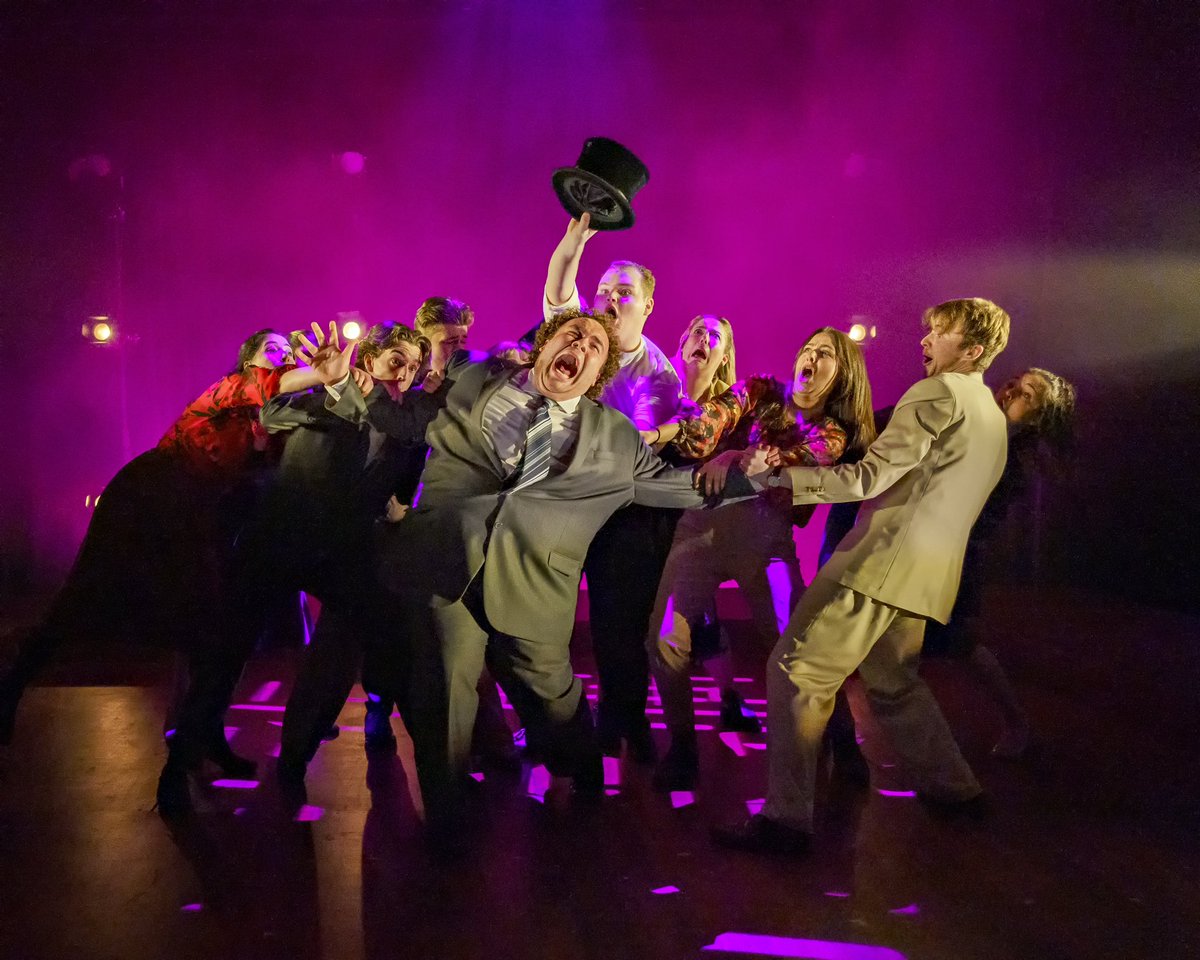 LeedsDrama's tweet photo. @Company_lcon is OPEN! And nearly sold out! Huge congratulations to the cast and creative team ok such a slick production. 3 more shows to go! https://t.co/zMy9CIMseD